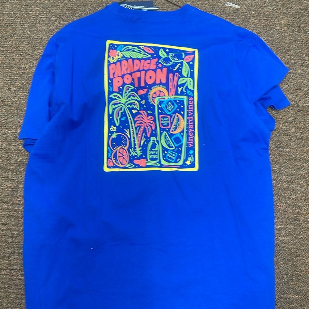 Vineyard Vines Large Shirt - Picture 2 of 2